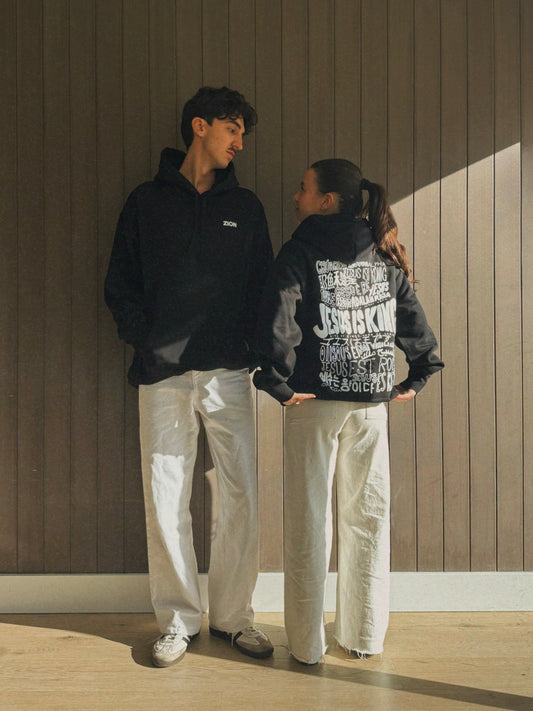 'Jesus is King' hoodie - pitch black